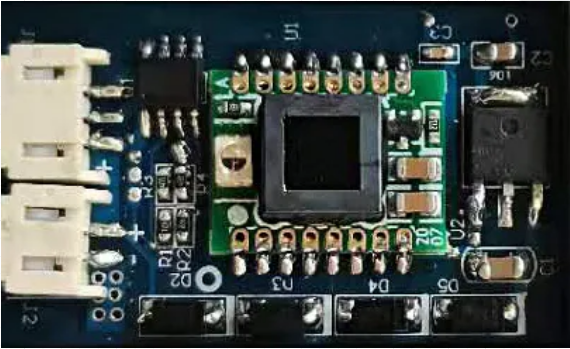 智能手勢化妝鏡手勢識別模組芯片底部填充膠應用