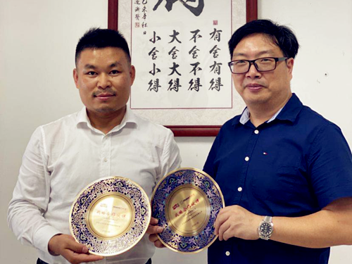 中國底部填充膠領先品牌“漢思新材料”與香港上市企業“飛毛腿集團”簽署戰略合作